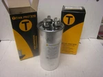 TRCD3575 Lot Of 2 Round + 7.5 Uf Mfd 370 Volts Run Capacitor Titan Pro. Fixed Price $21.99.