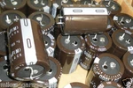 Lot Capacitors 200 Volt Uf (m) Snap In 7-10002-0887 And Nippon. Fixed Price $25.24.