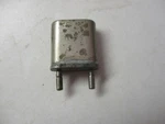 Texas Radio Crystal 32.975 Mhz Mc 0.09 Inch 13MM 0.5IN Spaced Leads Vtg. Fixed Price $14.90.